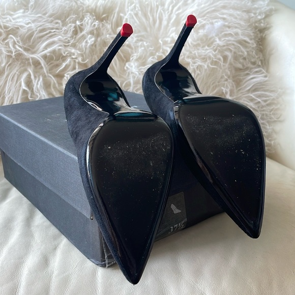 DEAL OF THE DAY ‼️ Black Velvet Heels - - Picture 8 of 11